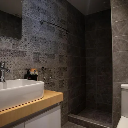 Διαμέρισμα Alexandros - Lux St - Tsimiski Ladadika - Explore Center By Foot - Close To Aristotelous Square *